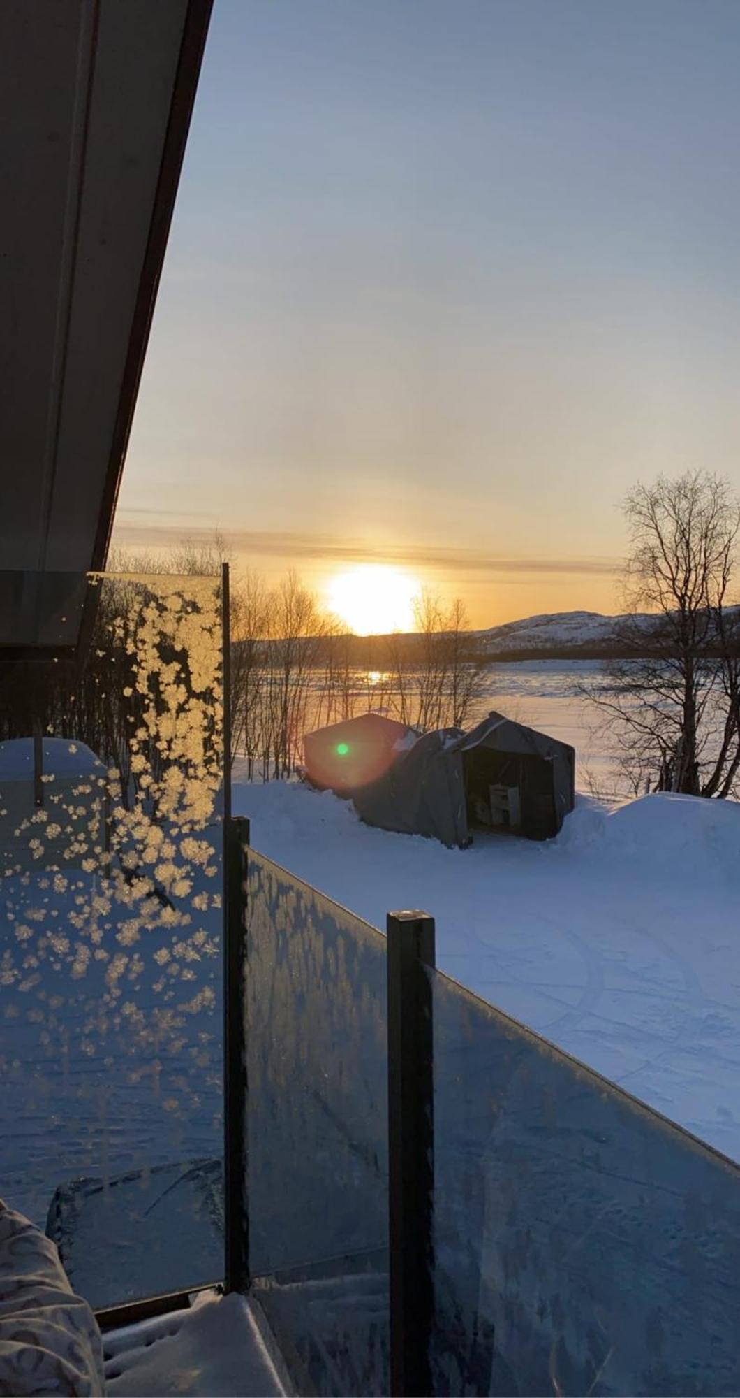 Cottage With Good Standard Next To Neiden River Exterior foto