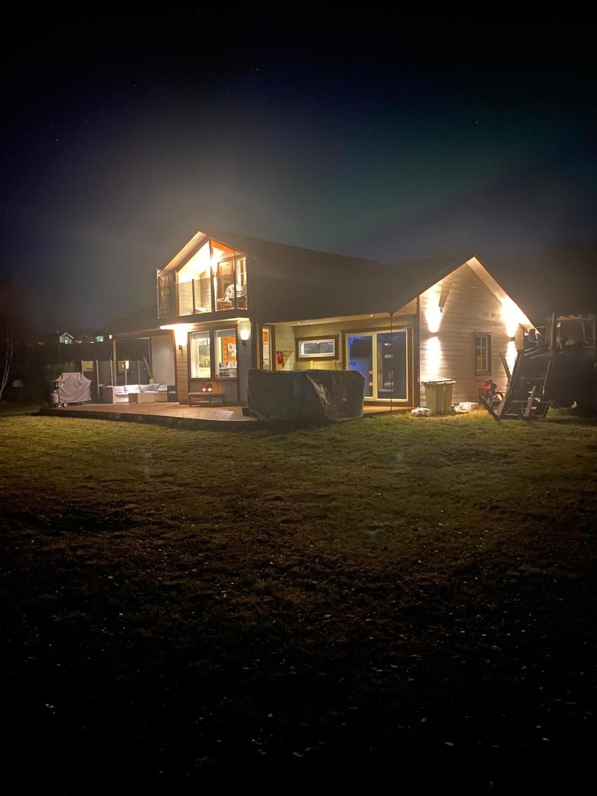 Cottage With Good Standard Next To Neiden River Exterior foto